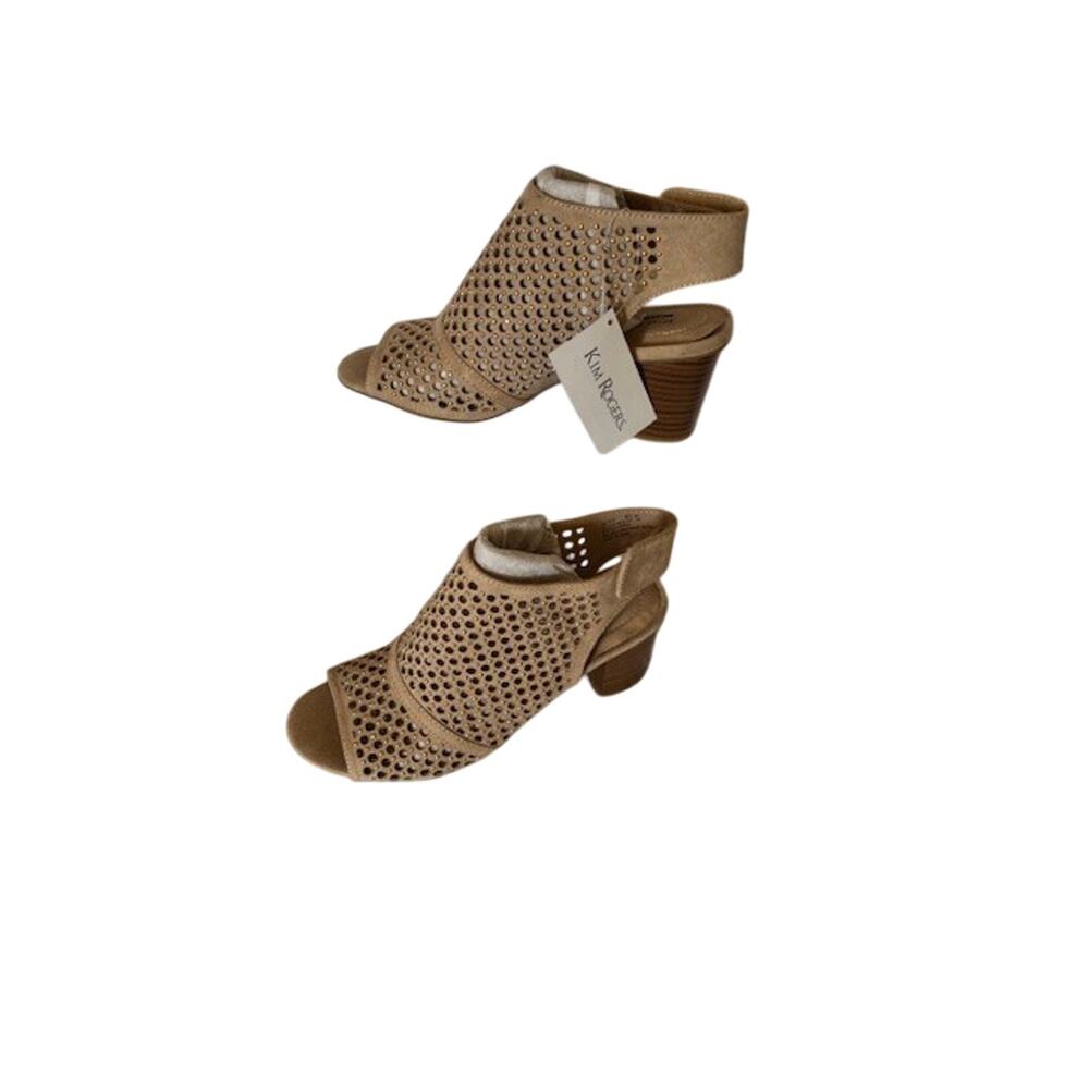 Kim Rogers NWT Women’s 6.5 Memory Foam Peep Toe Sandals Tan Perforated